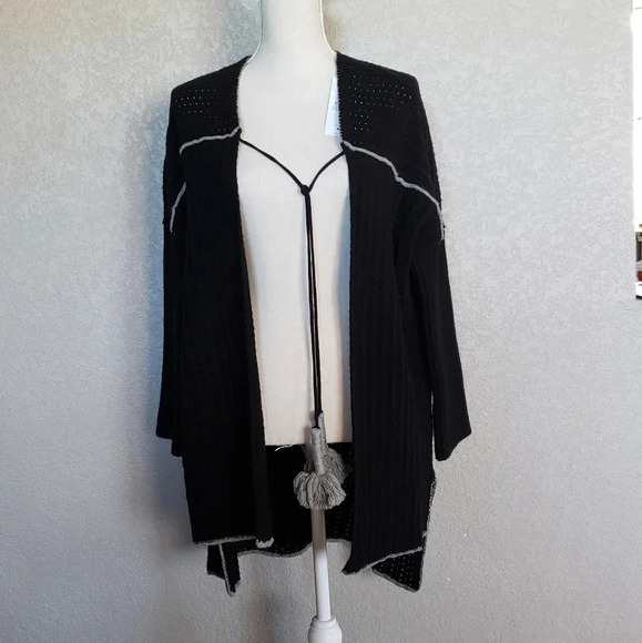 Ugg Riley sweater Poncho size XS/ S